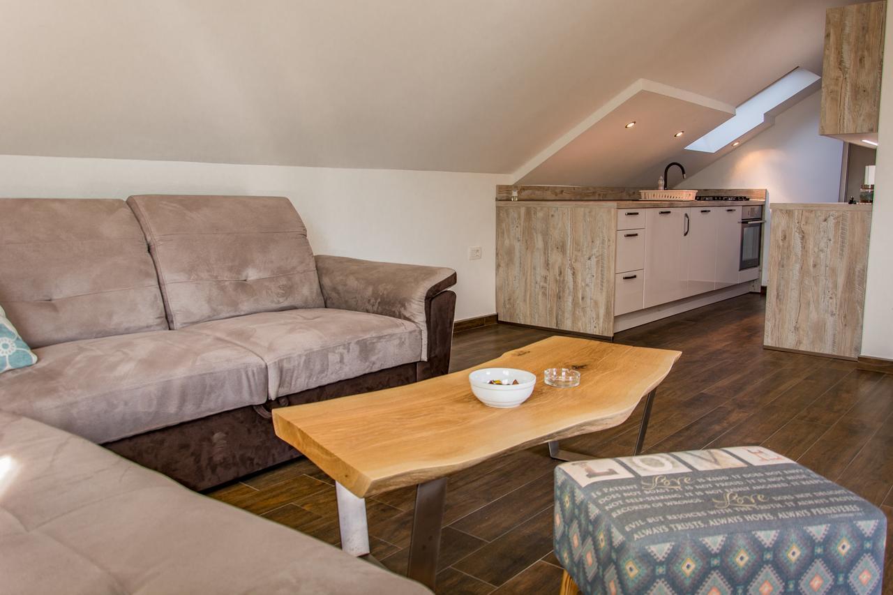 Apartmani Mendula Будва Екстер'єр фото